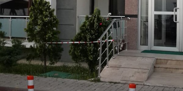 11. kattan düşen bebek kurtuldu!