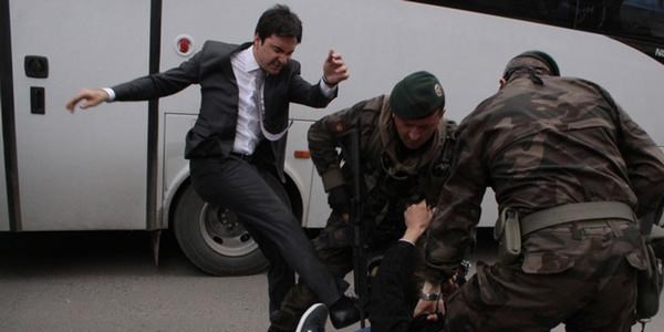 Madenci babası: Bir tekme yüzünden işinden olmasın