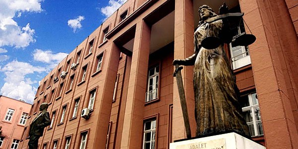 Yarg�tay'�n iki ilgin� karar�