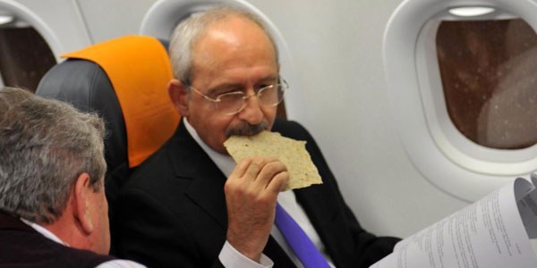 Kılıçdaroğlu 2 saat uçağın kalkmasını bekledi
