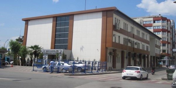 Kocaeli'de şube müdürü ve 2 polis açığa alındı