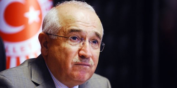 Çiçek: Tankım topum yok bekliyorum