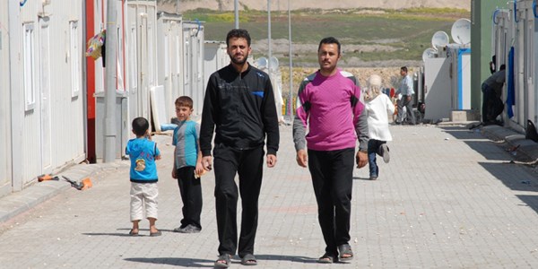 Atalay: Trkiye'de 1 milyondan fazla Suriyeli var