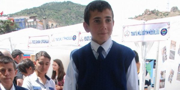 Köy okullarını çamurdan kurtaracak proje/Video