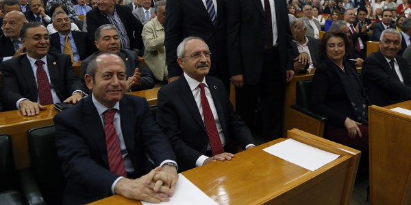 CHP, Başbakan hakkında gensoru önergesi verdi
