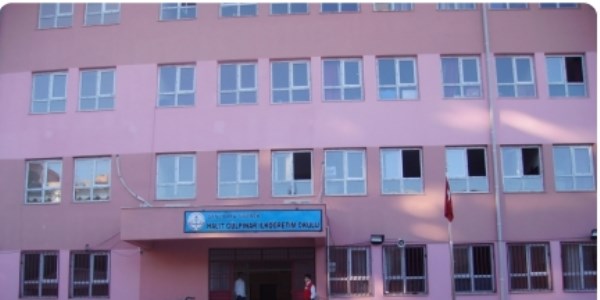 Öğretmenin öğrencisini darp ettiği iddiası