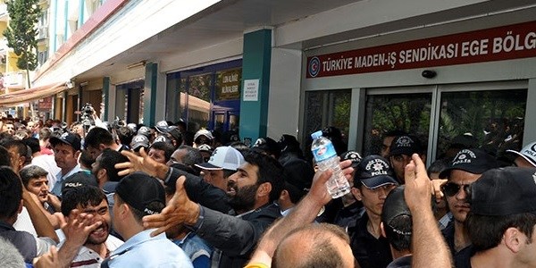Sendika seçiminde işaretli oy pusulası