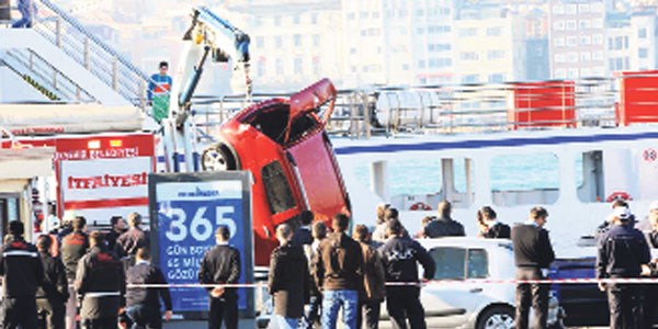 Feribot kazas�n� rapor ��zecek