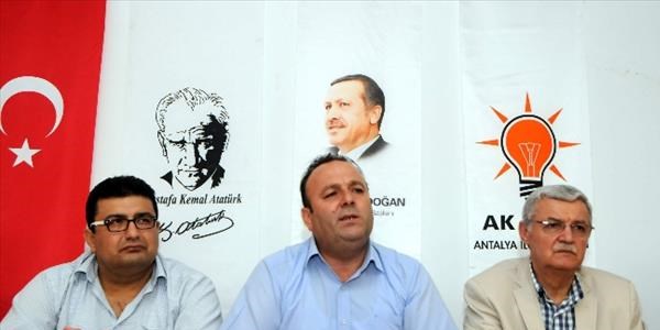 Antalya'da 600 kişi CHP'den AK Parti'ye geçti!