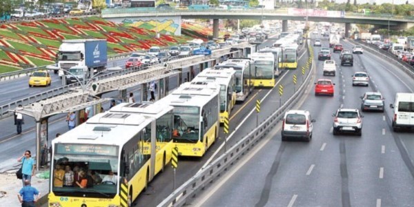 Metrobüsün bu durağı kapatılıyor!