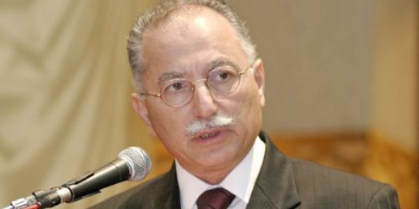 Ekmeleddin İhsanoğlu'ndan ilk açıklama