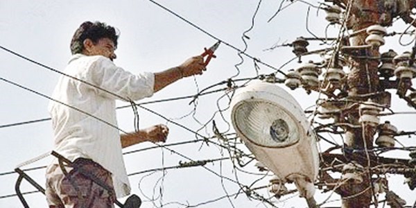 Elektri�e asgari t�ketim uygulamas� geliyor