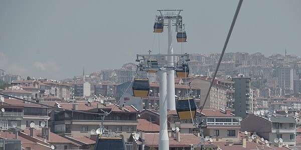 Yenimahalle-�entepe teleferi�i yolcu ta��maya ba�lad�