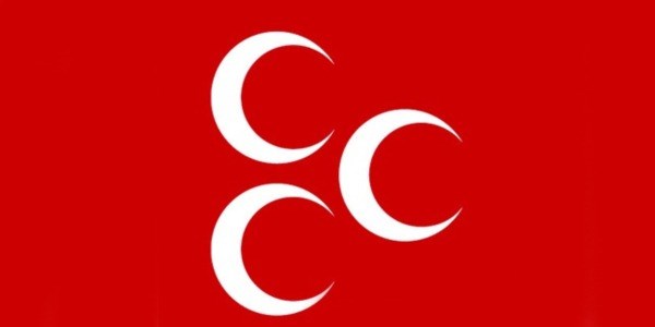 MHP İstanbul'da tüm teşkilatları görevden aldı