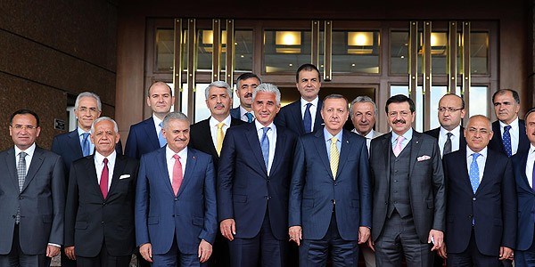 Erdo�an'dan i� d�nyas�yla isti�are