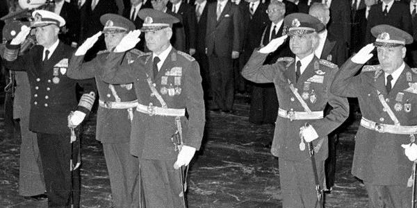12 Eylül darbesinin öyküsü