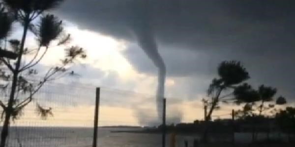 İstanbul'da hortum/ Video
