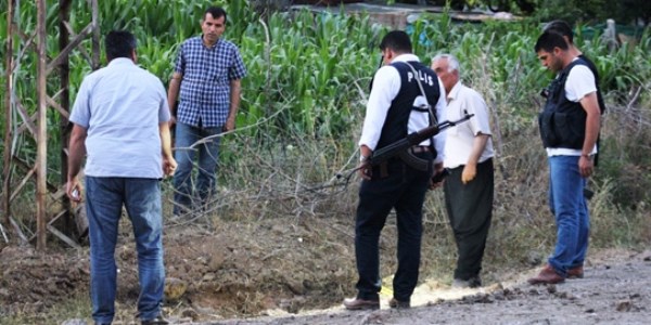 Polis aracının geçişi sırasında patlama