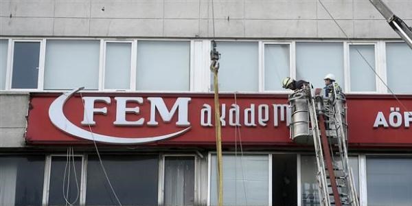 İstanbul'da tabela operasyonu!