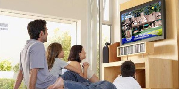 �ok TV izlemek erken ya�ta �ld�r�yor