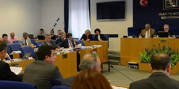 'Torba kanun' tasarısında 15 madde daha kabul edildi