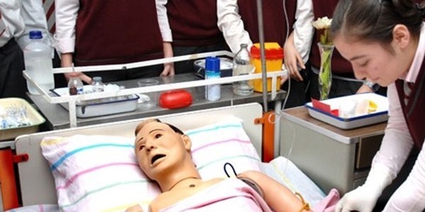 Özel sağlık meslek liseleri kontenjanları, staj ve öğrenci nakli