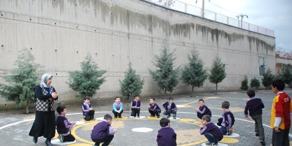 Okullar yaz�nda hayat olacak