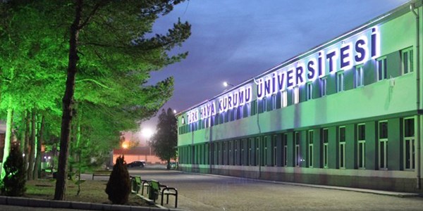 Üniversiteyi 'uçurarak' tanıtacaklar