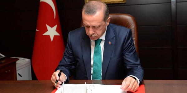AK Parti TBMM Başkanlığı'ndan randevu istedi