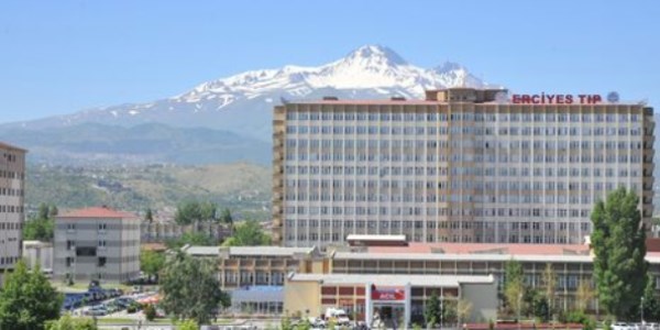 Hastanenin 6. katından atladı!
