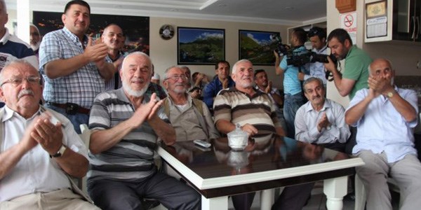 Başbakan Erdoğan'ın baba ocağında çoşku