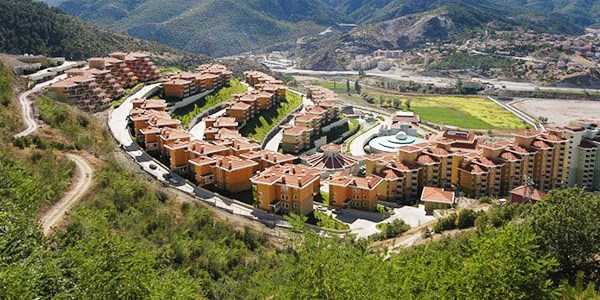 Ak Parti'nin toplantı yaptığı Kızılcahamam'daki otel satıldı