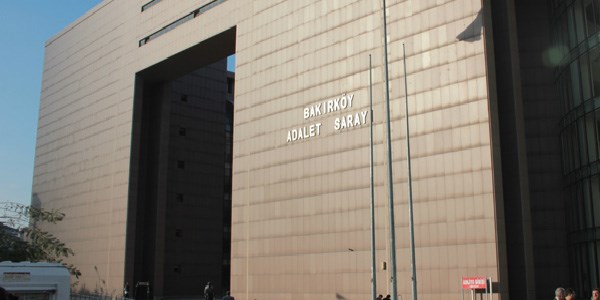 Savcıya 'seni içeri tıkarım' davası
