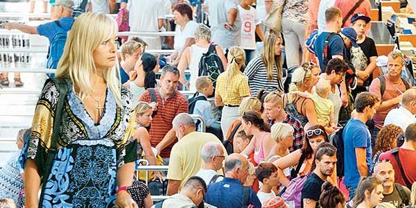 İstanbul'a her gün 30 bin turist geliyor