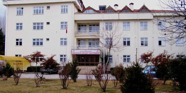 13 yaşındaki ortaokul öğrencisi doğum yaptı