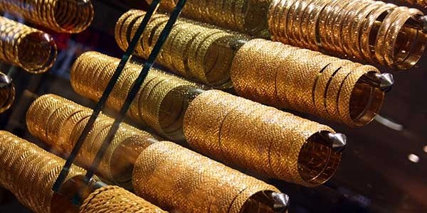 Altın fiyatı yatay seyrine devam ediyor