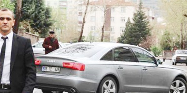 Türk-İş eski başkanı 300 bin TL'lik aracını teslim etmiyor