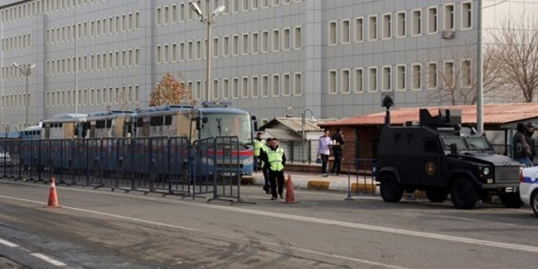23 KCK sanığına tahliye
