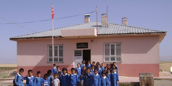 Polis iken öğretmen olanların hizmet puanı ne olur?