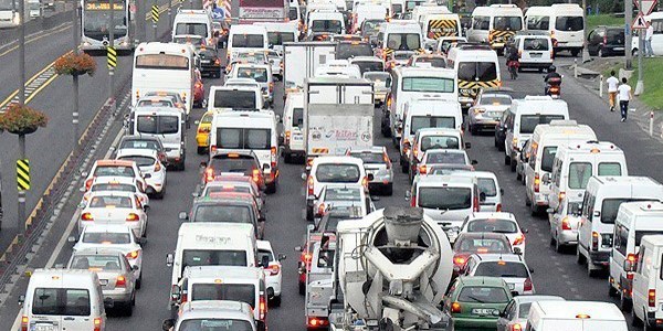 Trafiğe kayıtlı araç sayısı 18 milyon 288 bini aştı