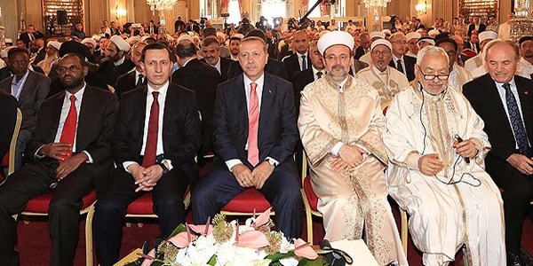 İslam alimleri İstanbul'da buluştu