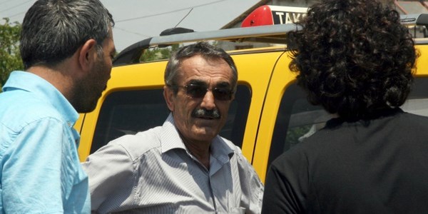 Dolandırıcıya kanan taksici üç bankadan kredi çekti