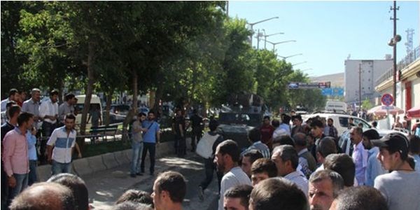 Uzman çavuş vuruldu, ilçe karıştı