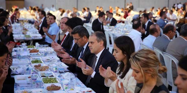 Kılıç, Bakanlık personeliyle iftarda buluştu