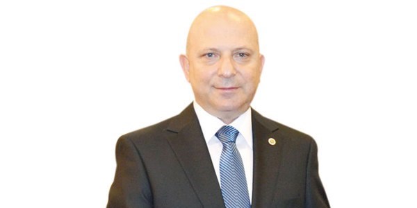 Hayalet fakülteye asistan ataması