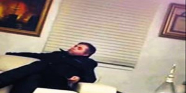 Tesbih sallayan polis de gözaltında