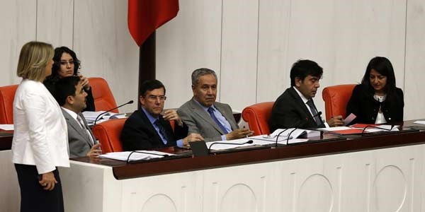 Hükümetimiz, 417 bin öğretmen atadı