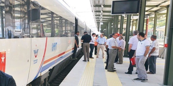 Hızlı tren sefere çıkıyor