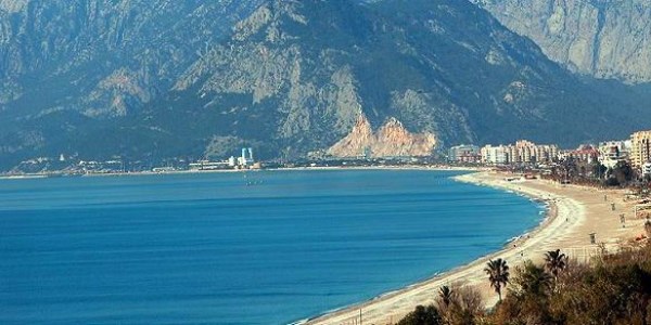 T�keticilere 'paket tatil' uyar�s�