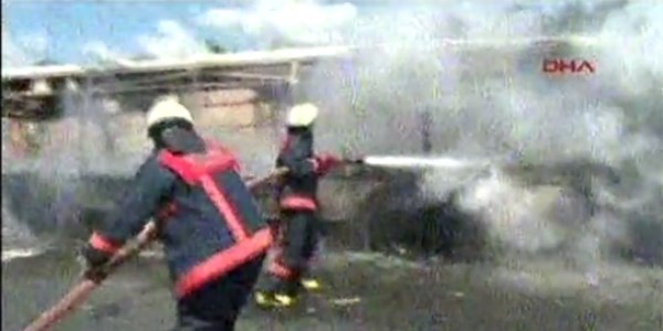 İstanbul'da, halk otobüsünde yangın faciası: 4 ölü